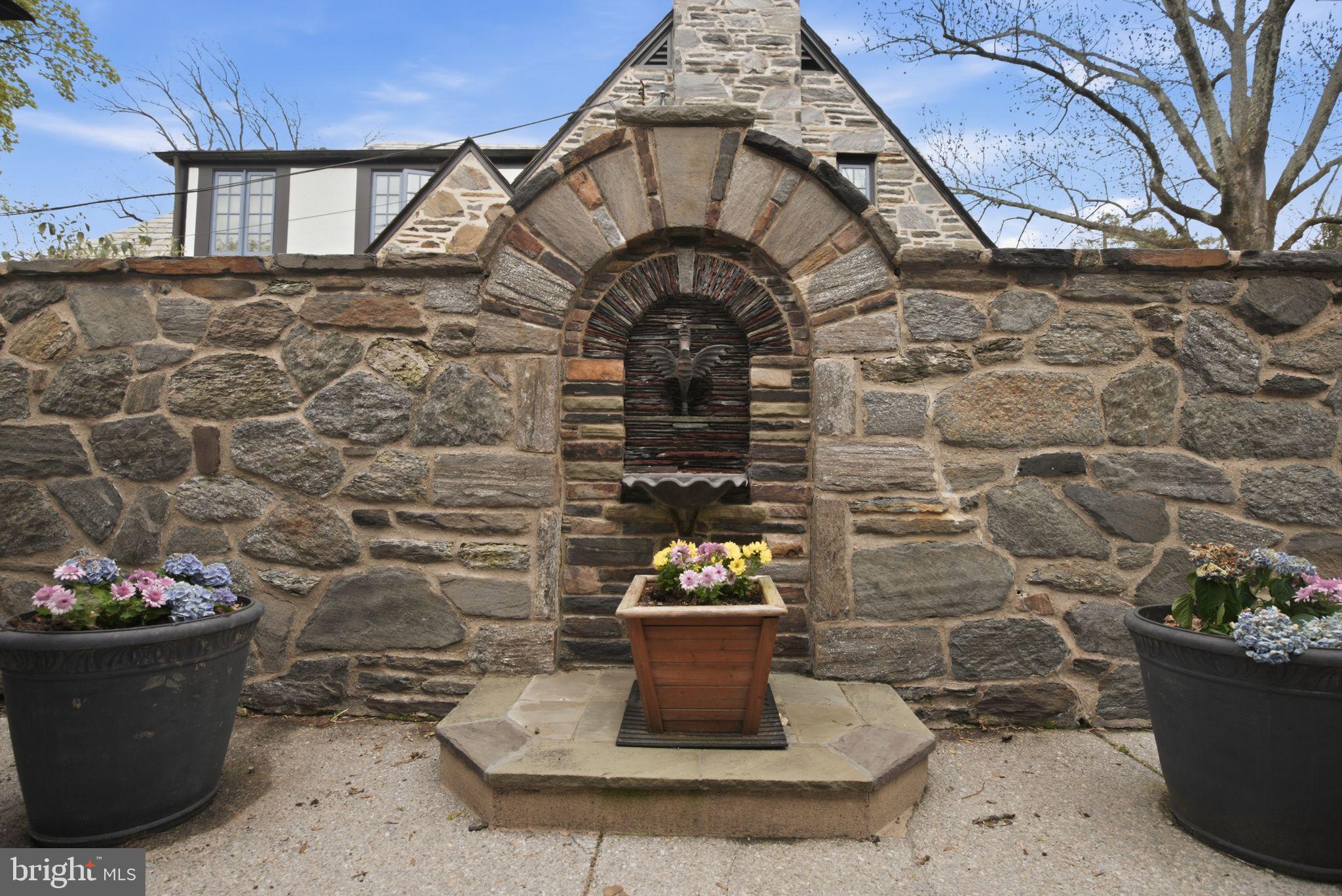 221 North Bent Road Wyncote, PA 19095 - Photo 35 of 42 Seahorse Fountain no longer in use but really cool