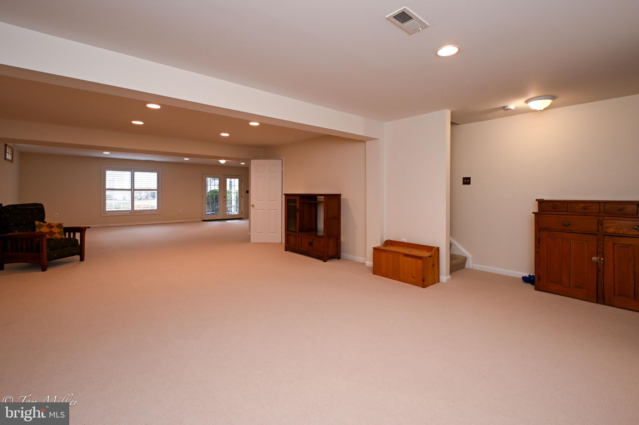 405 High Earls Road Westminster, MD 21158 - Photo 60 of 71 Recessed lighting