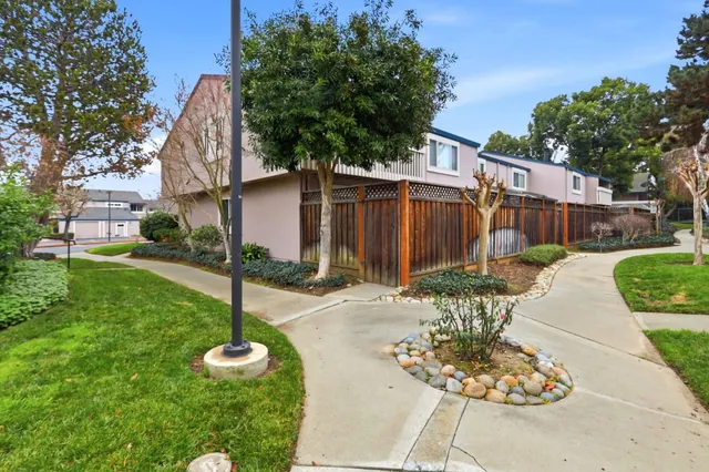 $999,000 | 1451 Woodgrove Square, San Jose, CA 95117