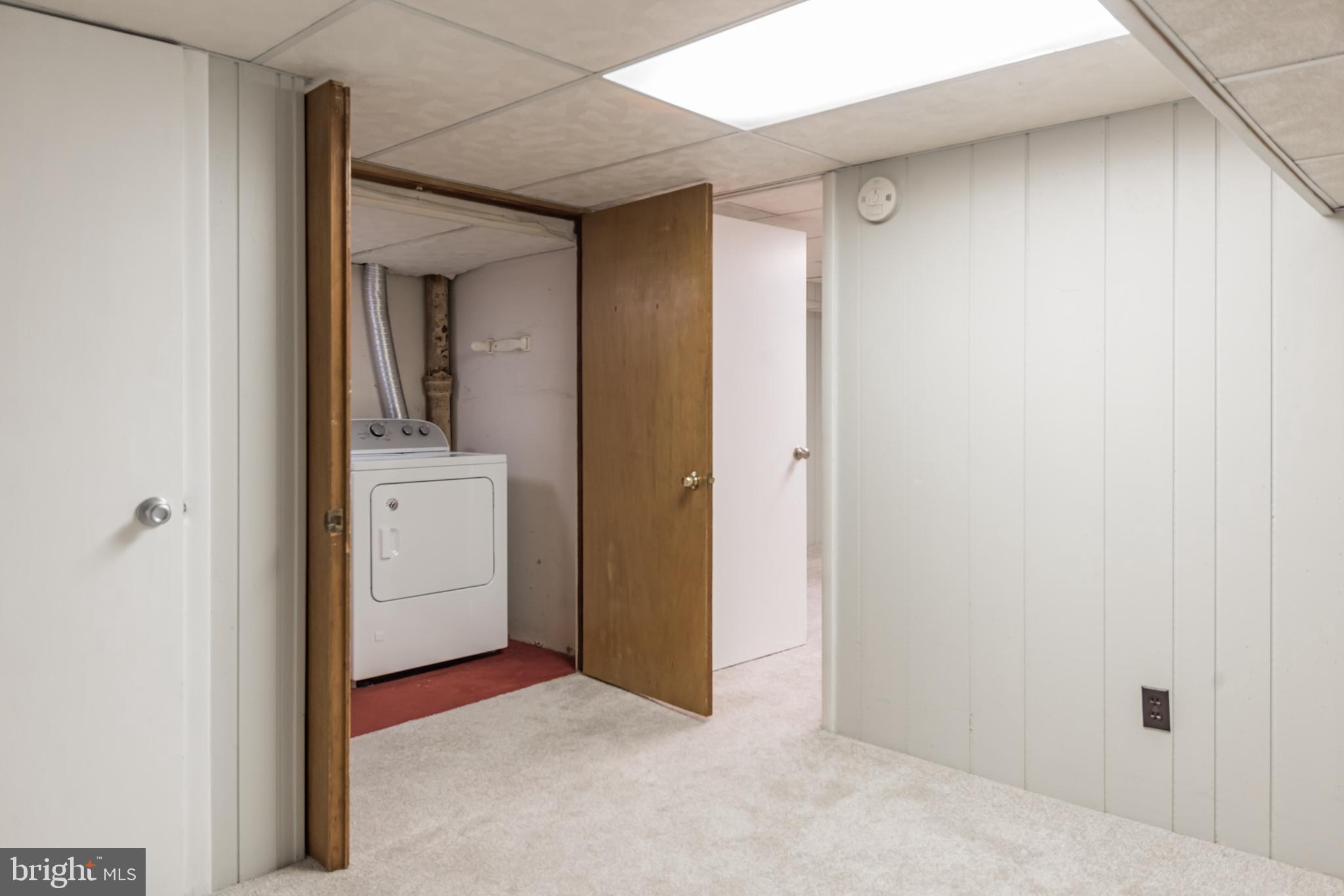 310 Earlington Road Havertown, PA 19083 - Photo 23 of 30 Lower level laundry