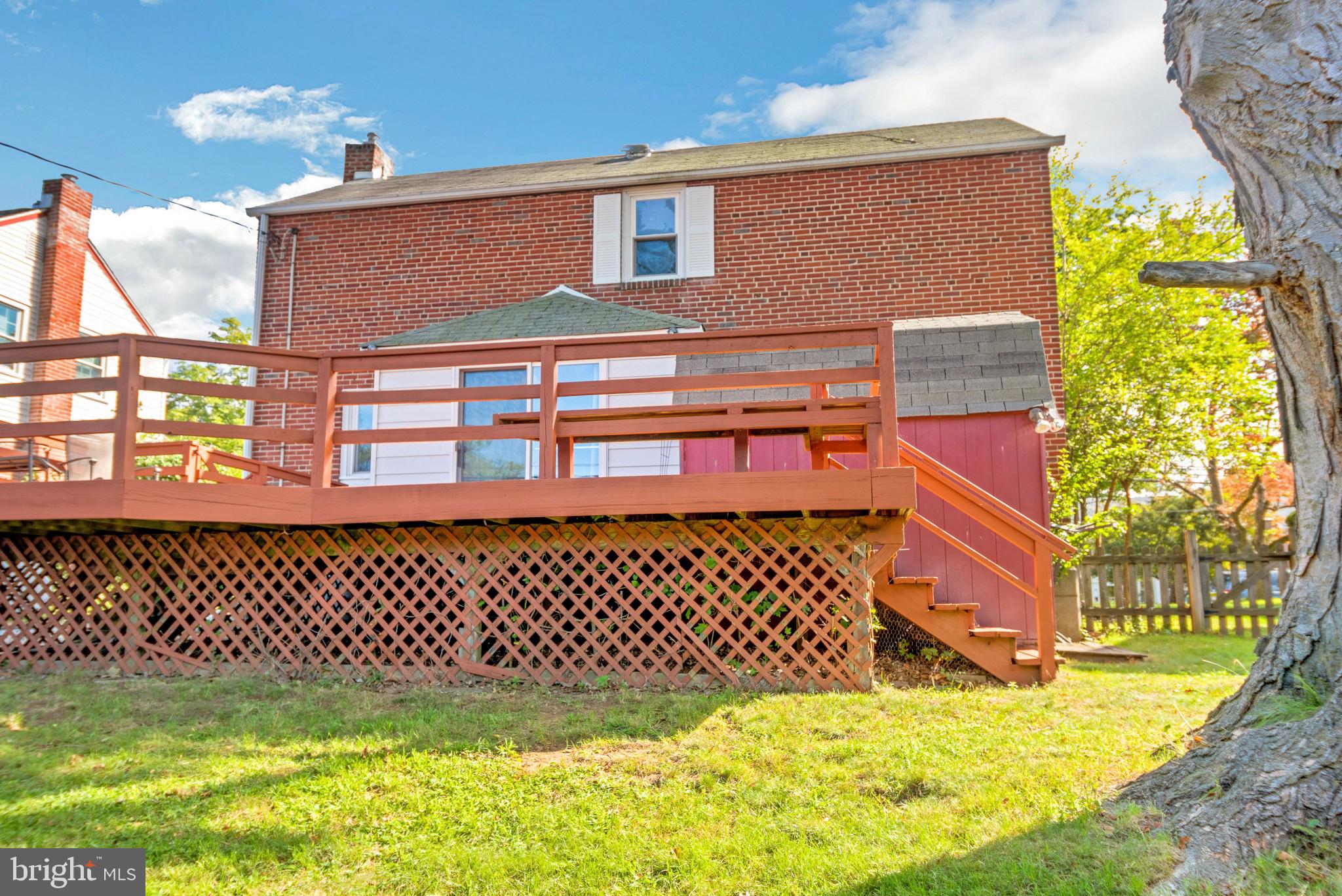 310 Earlington Road Havertown, PA 19083 - Photo 25 of 30 Fully fenced in yard