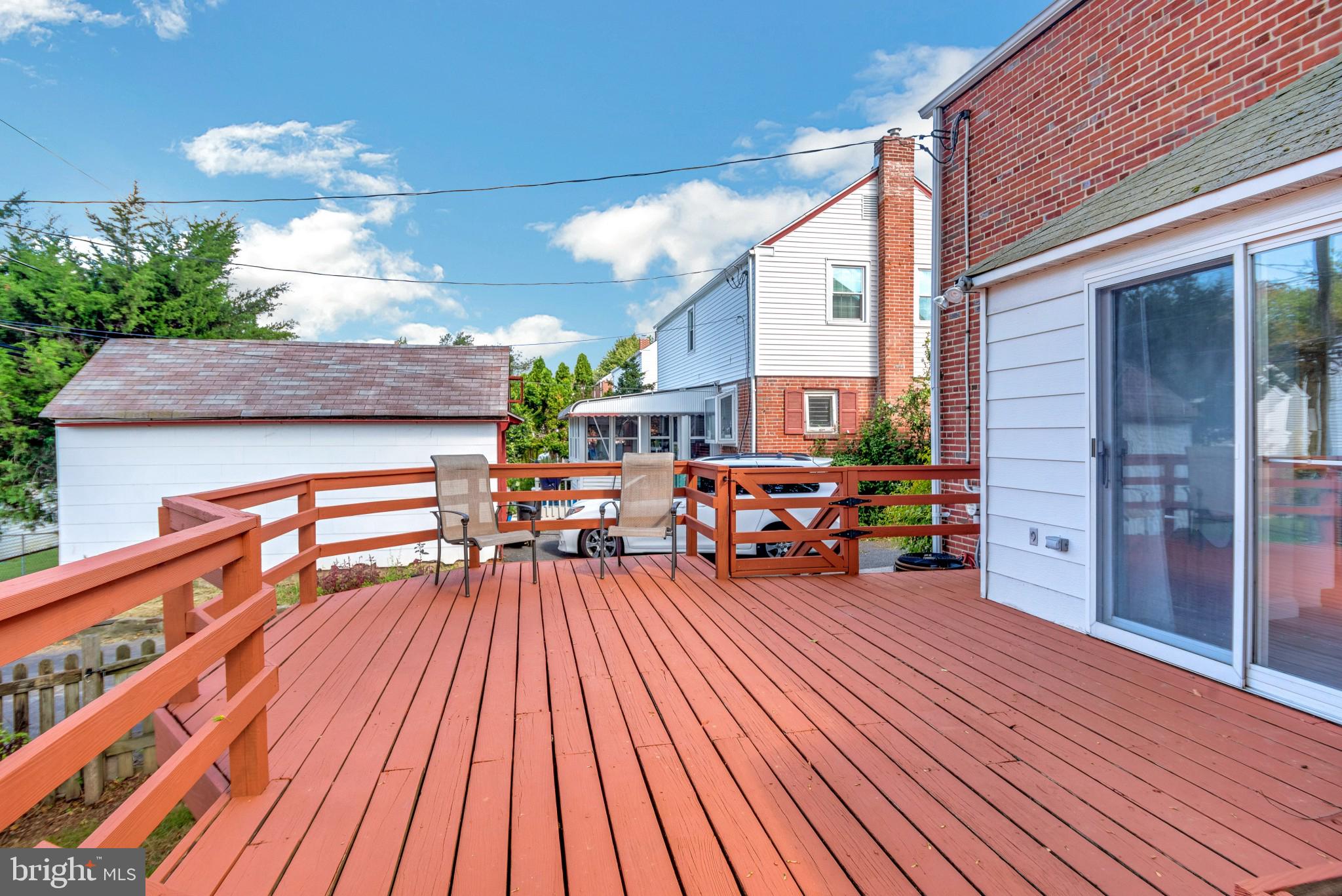 310 Earlington Road Havertown, PA 19083 - Photo 27 of 30 Great for entertaining year round