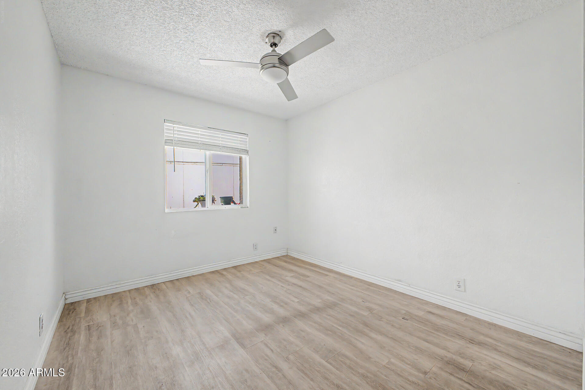3732 West Wagoner Road Glendale, AZ 85308 - Photo 24 of 41 27 - Wagoner