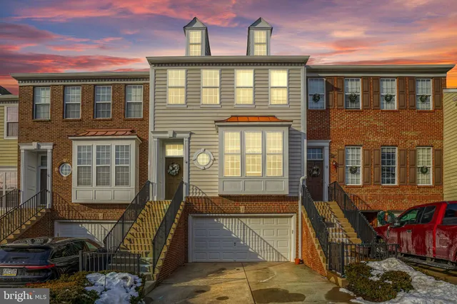 $550,000 | 14 Addison Court, Doylestown, PA 18901