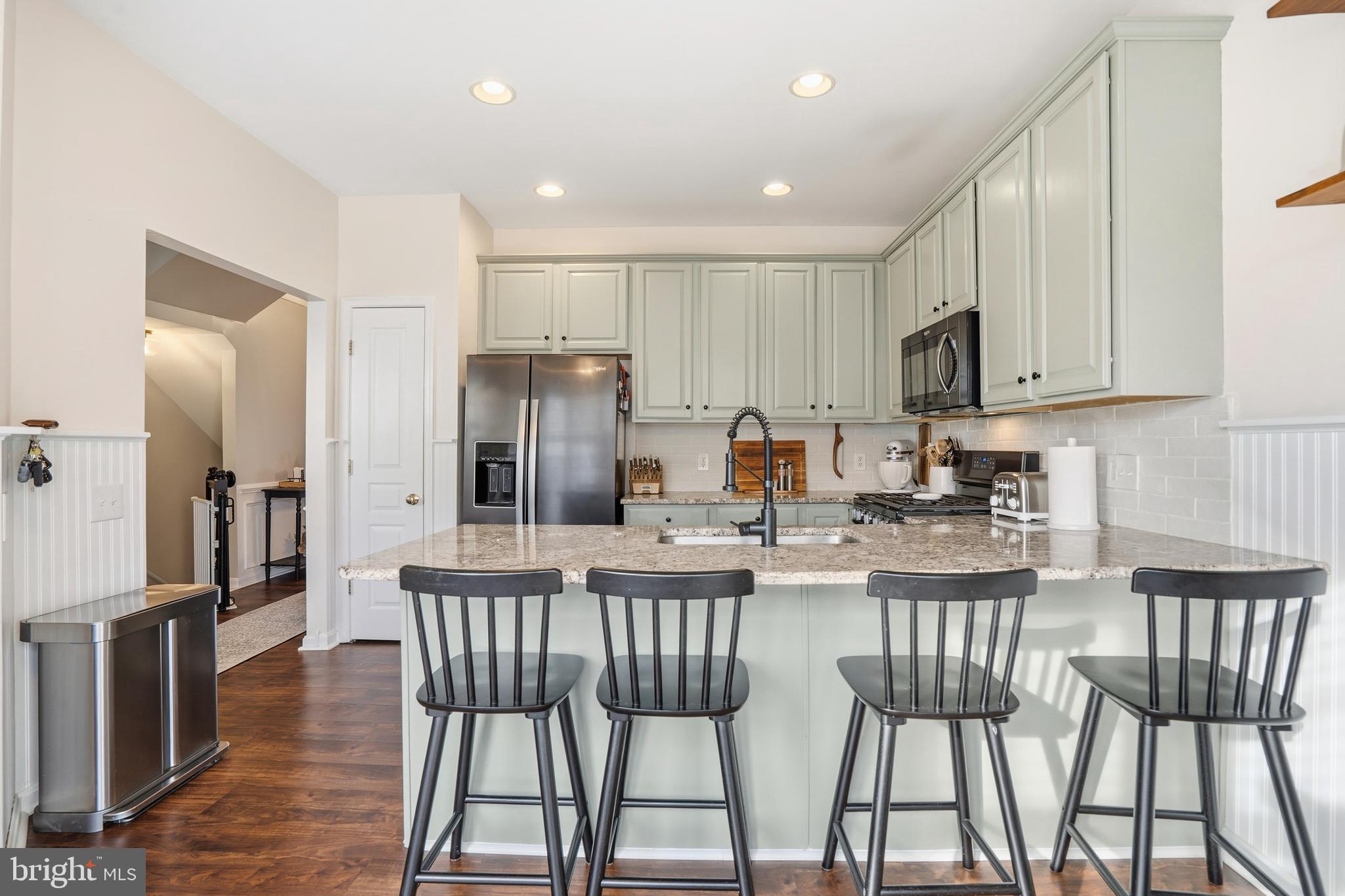 14 Addison Court Doylestown, PA 18901 - Photo 7 of 31