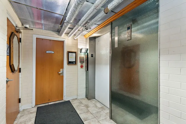 $165,000 | 300 Circle Avenue, Unit 5G, Forest Park, IL 60130