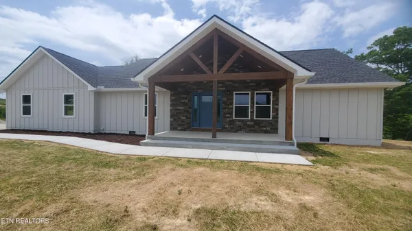 $435,000 | 875 ELB Private Drive, Helenwood, TN 37755
