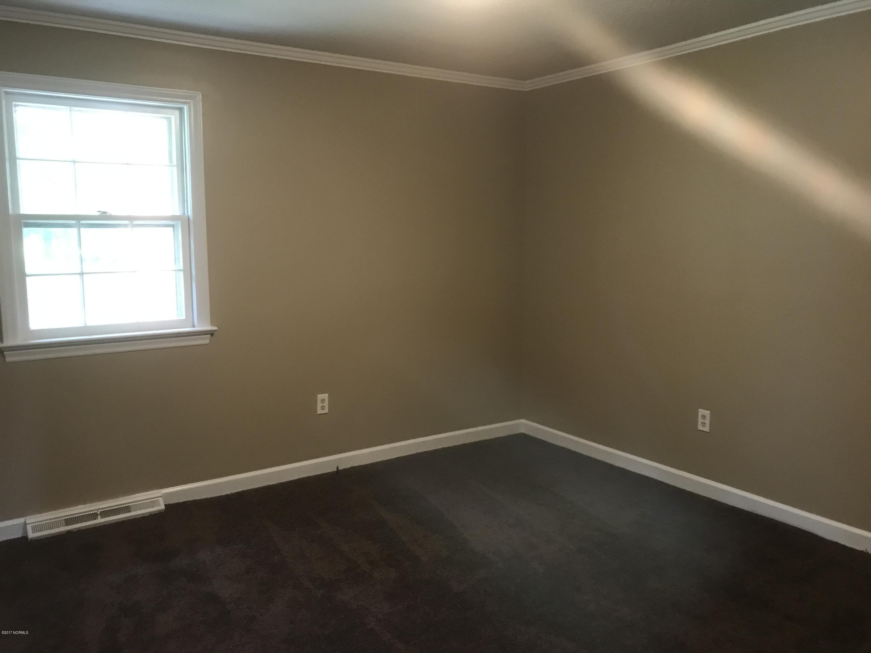 6000 River Road, Unit 21 Washington, NC 27889 - Photo 10 of 12 IMG_8389