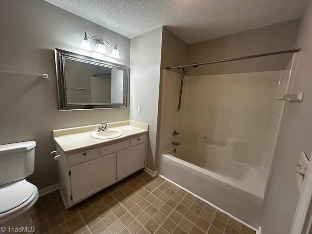 $1,195 | 5525 Hornaday Road, Unit B, Greensboro, NC 27409