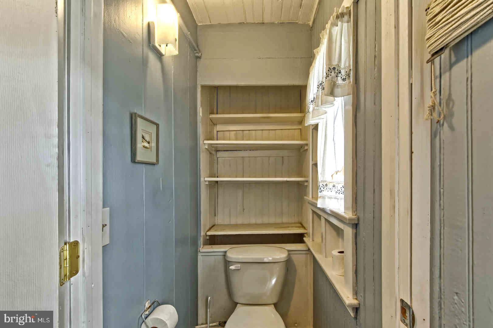 409 Cohansey Friesburg Road Alloway, NJ 08318 - Photo 17 of 25 Half bath off of Laundry/Mud room