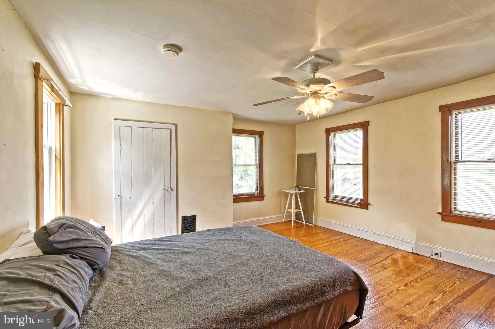 409 Cohansey Friesburg Road Alloway, NJ 08318 - Photo 21 of 25 Spacious Bedrooms