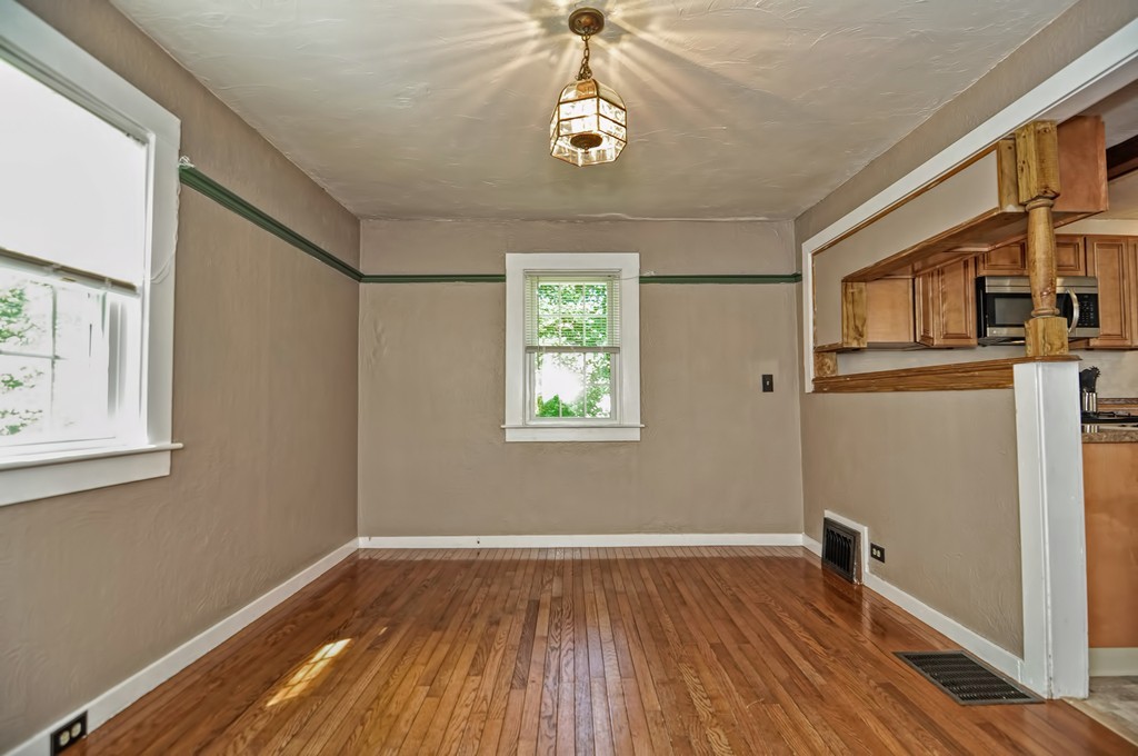 73 Appleton Circle Fitchburg, MA 01420 - Photo 13 of 29