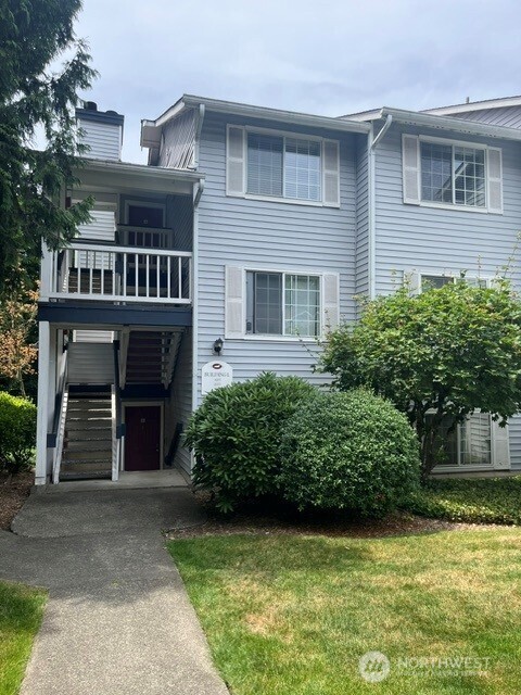 7453 Newcastle Golf Club Road, Unit L305 Newcastle, WA 98059 - Photo 1 of 11