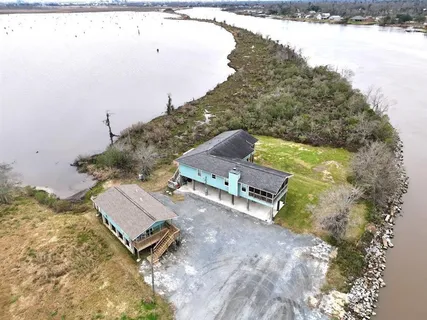 $650,000 | 36 River Road, Lake Charles, LA 70601