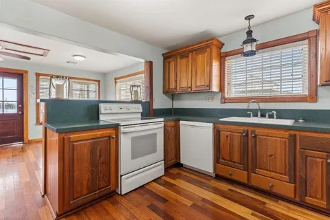 $650,000 | 36 River Road, Lake Charles, LA 70601