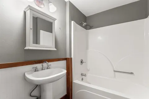 $650,000 | 36 River Road, Lake Charles, LA 70601