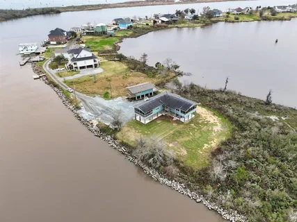 $650,000 | 36 River Road, Lake Charles, LA 70601