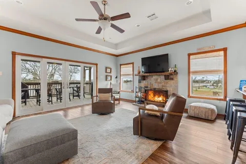 $650,000 | 36 River Road, Lake Charles, LA 70601