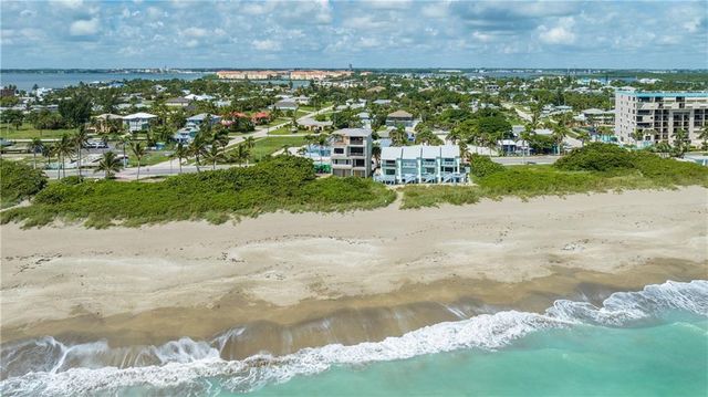 $3,950,000 | 422 South Ocean Drive, Hutchinson Island, FL 34949