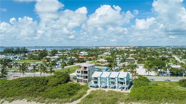 $3,950,000 | 422 South Ocean Drive, Hutchinson Island, FL 34949