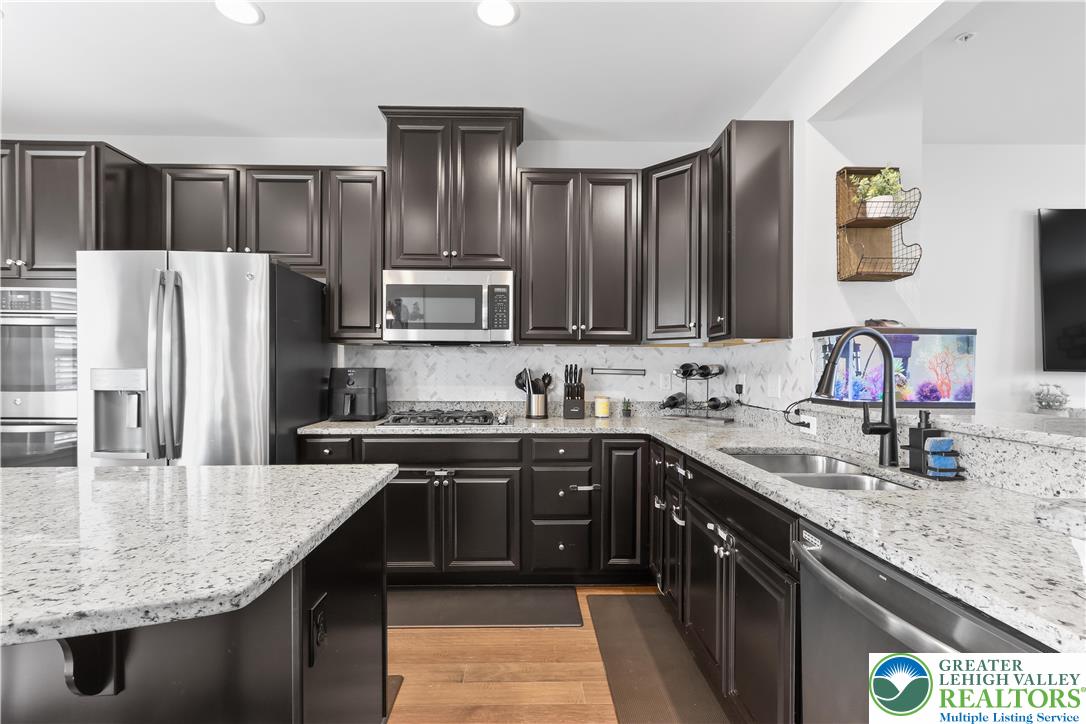 2236 Raya Way Easton, PA 18045 - Photo 12 of 41 Gallery Image 12