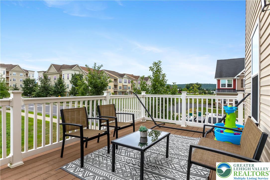 2236 Raya Way Easton, PA 18045 - Photo 3 of 41 Gallery Image 3