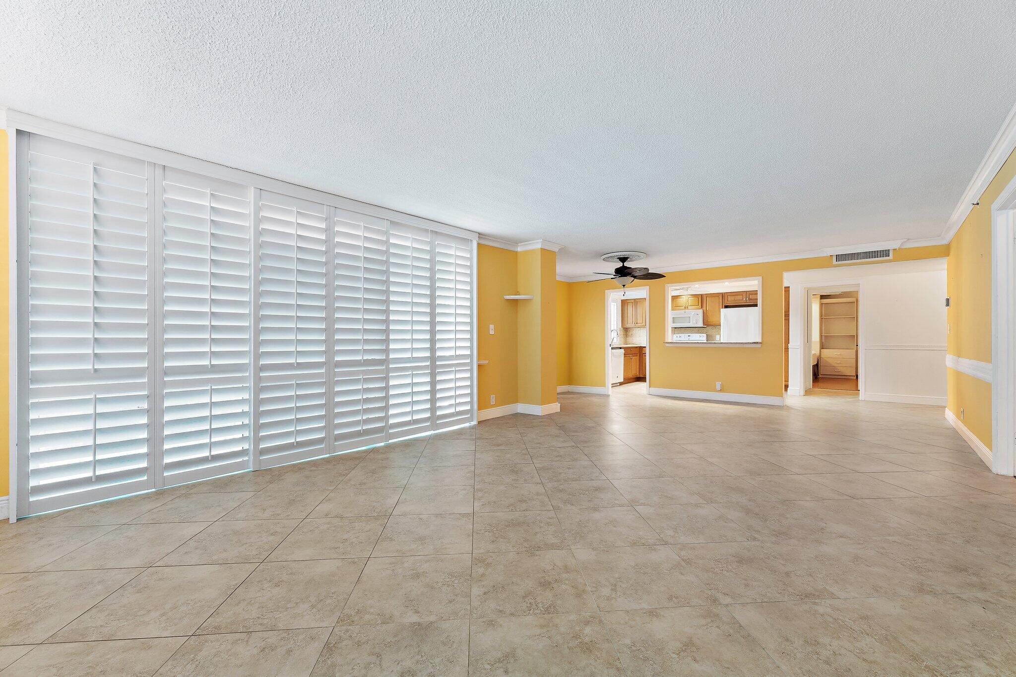 375 South Beach Road, Unit 201 Tequesta, FL 33469 - Photo 10 of 35 Great Room