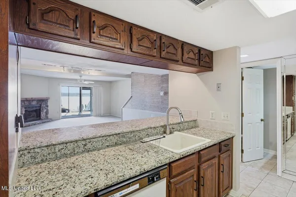 $359,500 | 157 Dyke Road, Unit 26, Ridgeland, MS 39157