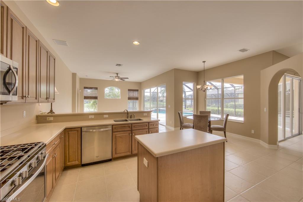 9911 Rookery Circle Estero, FL 33928 - Photo 9 of 25 Gallery Image 9