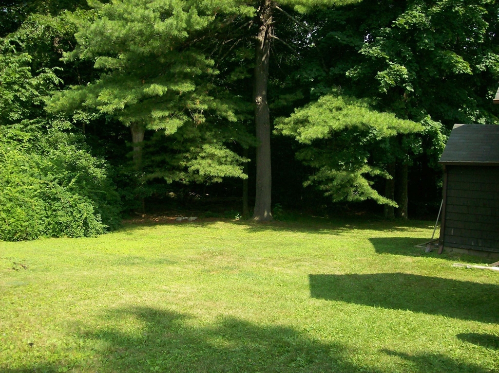 480 Pleasant Street Leicester, MA 01524 - Photo 14 of 17