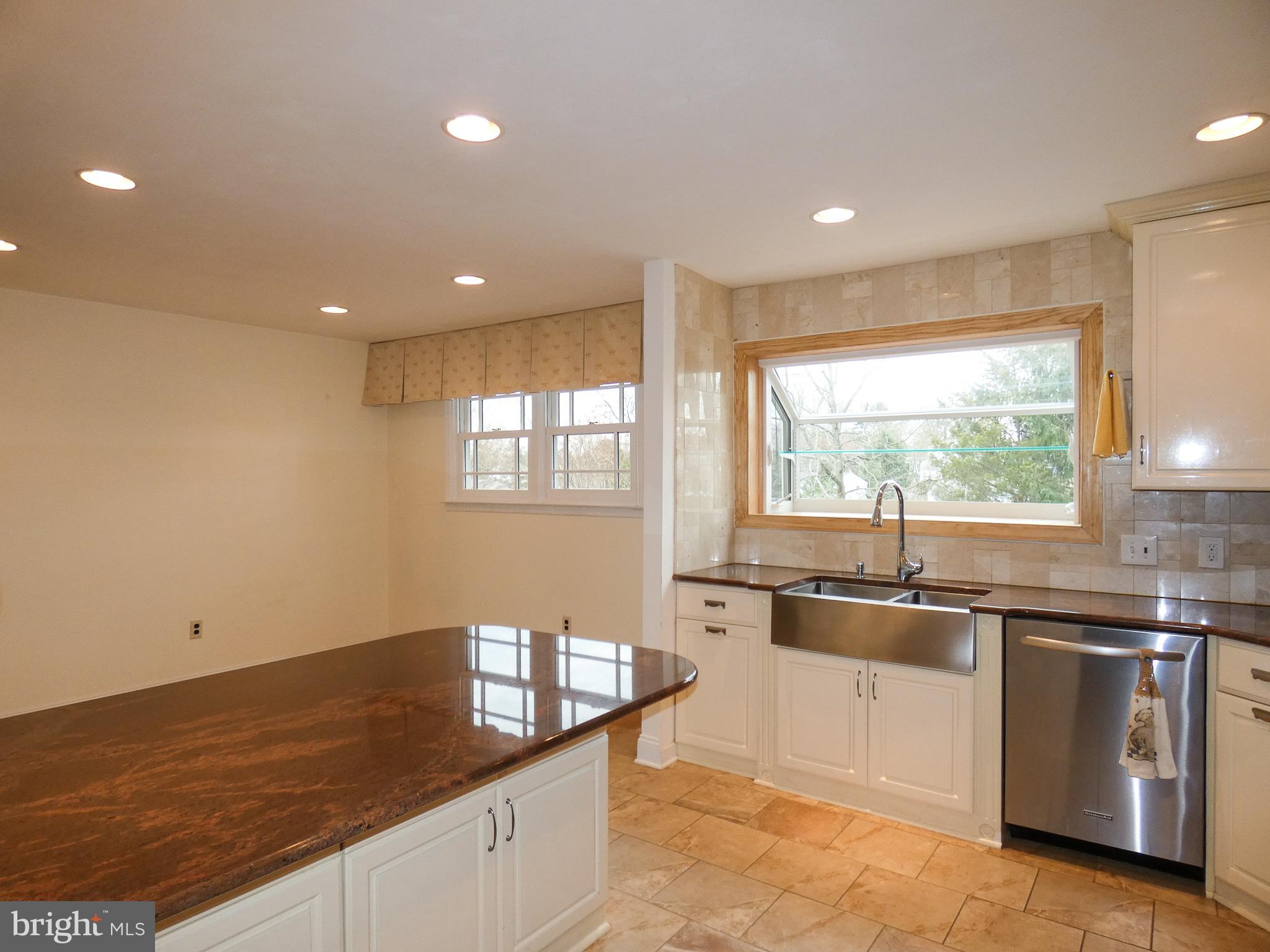 46 Lincoln Drive Laurel Springs, NJ 08021 - Photo 18 of 56