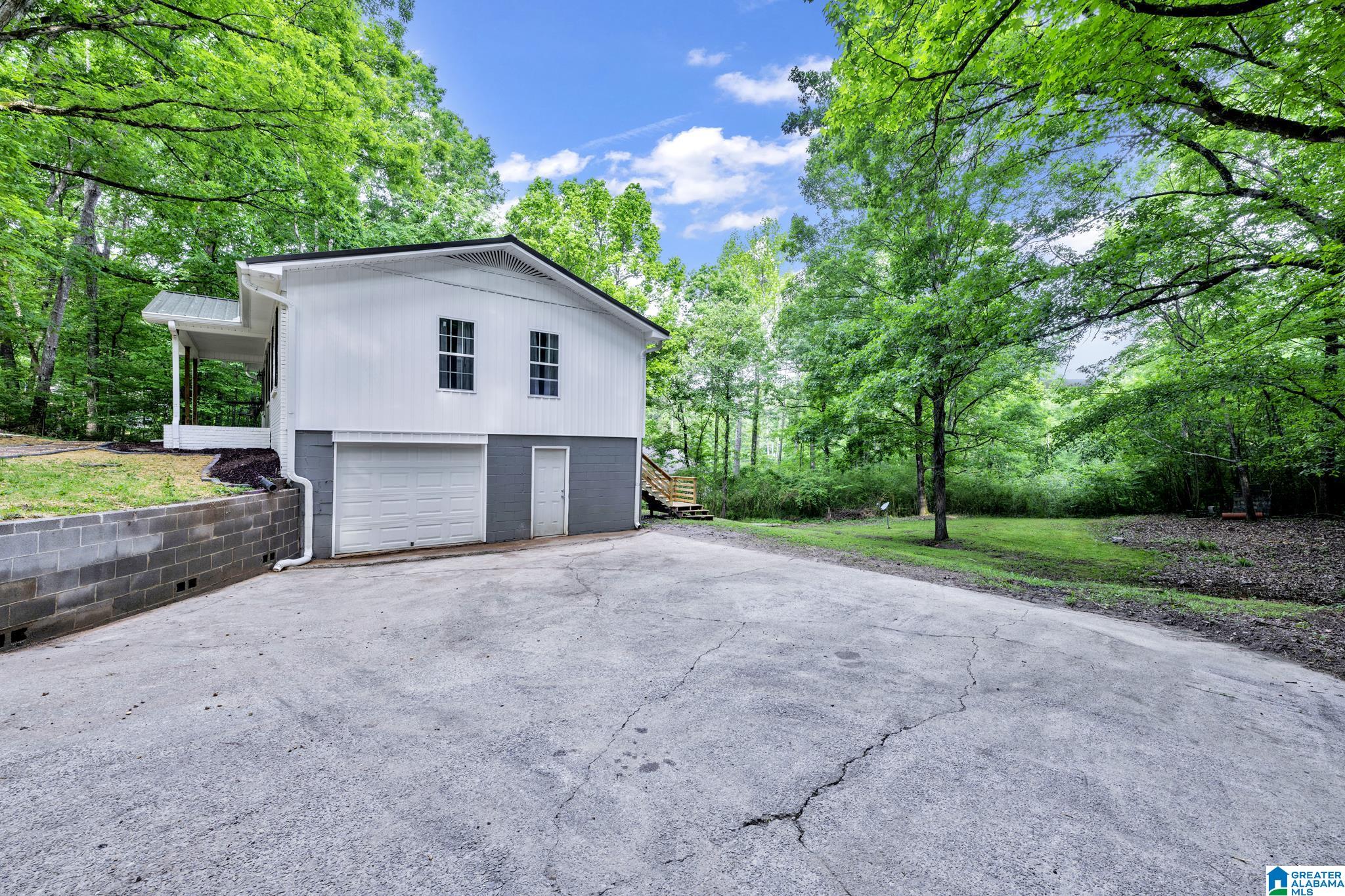 324 Valley Lane Warrior, AL 35180 - Photo 20 of 23