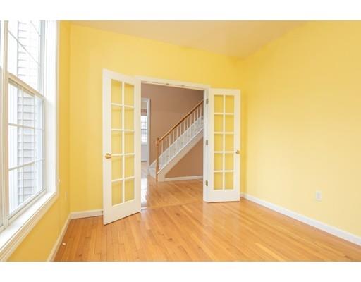 414 Raymond Road Plymouth, MA 02360 - Photo 8 of 24 Gallery Image 8