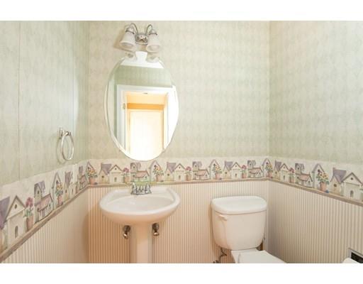 414 Raymond Road Plymouth, MA 02360 - Photo 9 of 24 Gallery Image 9