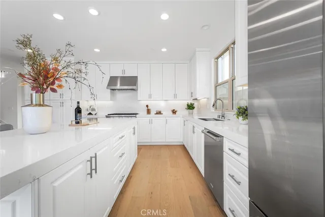 $3,499,888 | 107 Somera, Irvine, CA 92602