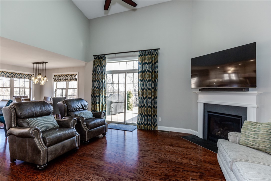 80 Conley Avenue, Unit 5 Cranston, RI 02921 - Photo 7 of 40