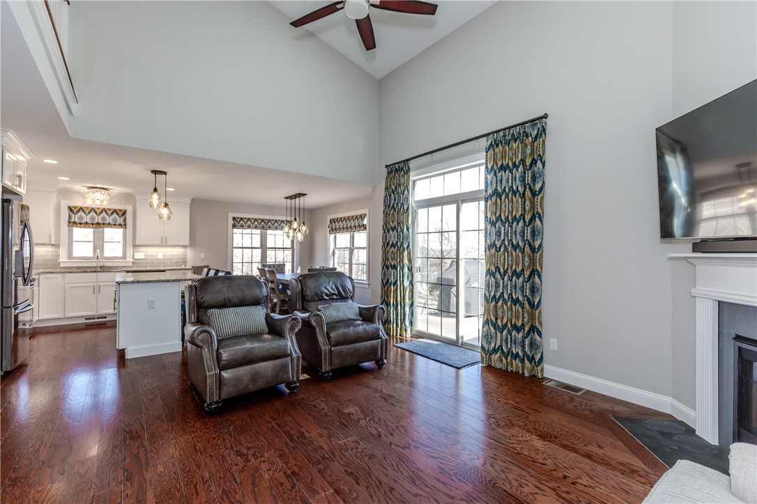 80 Conley Avenue, Unit 5 Cranston, RI 02921 - Photo 8 of 40