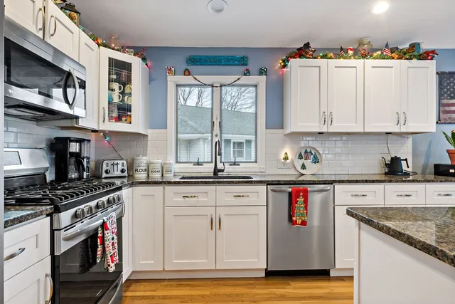 $499,900 | 12 Lane 6, Warwick, RI 02888