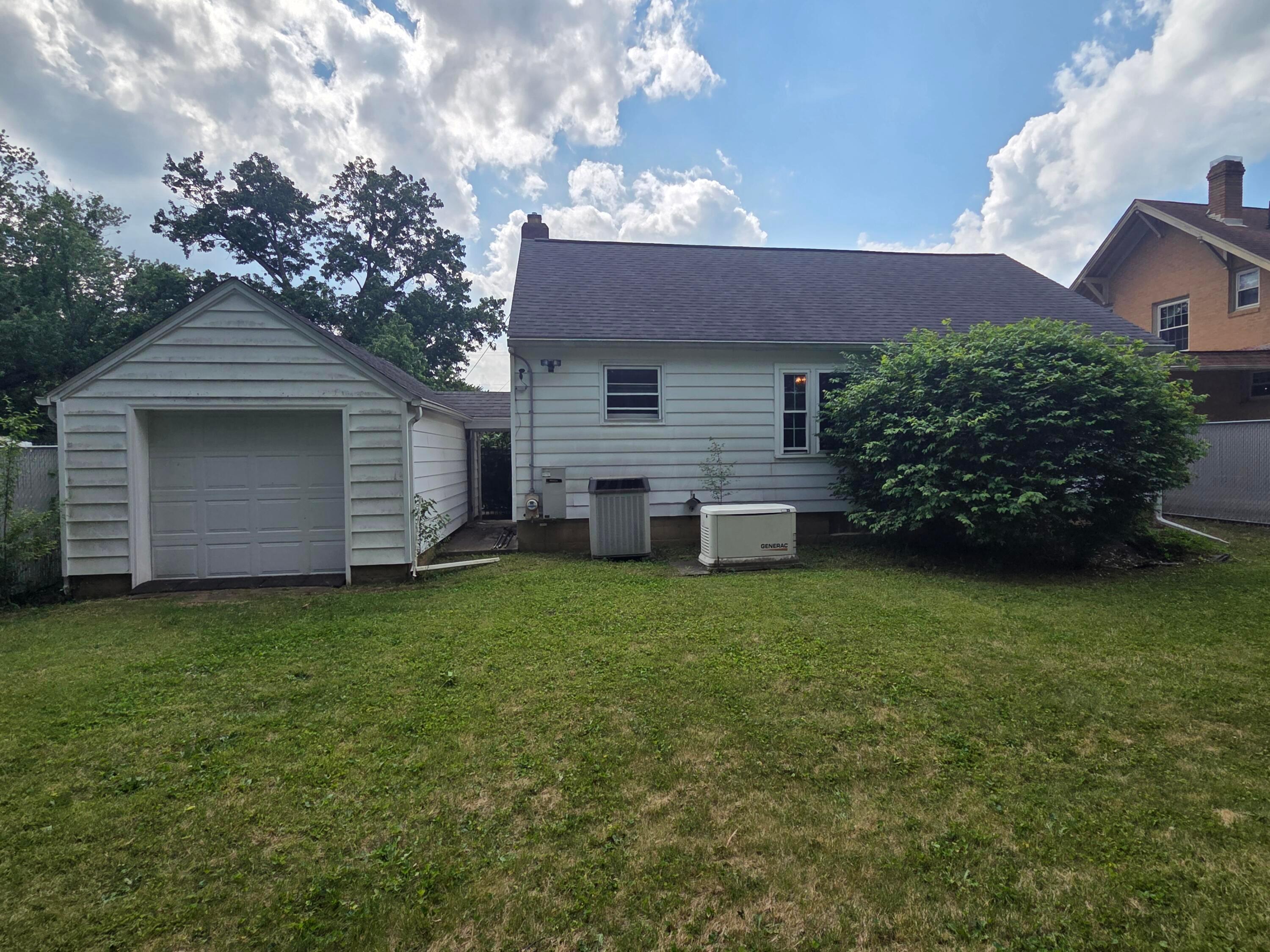 684 Sharon Valley Road Newark, OH 43055 - Photo 5 of 30 20260519_160305
