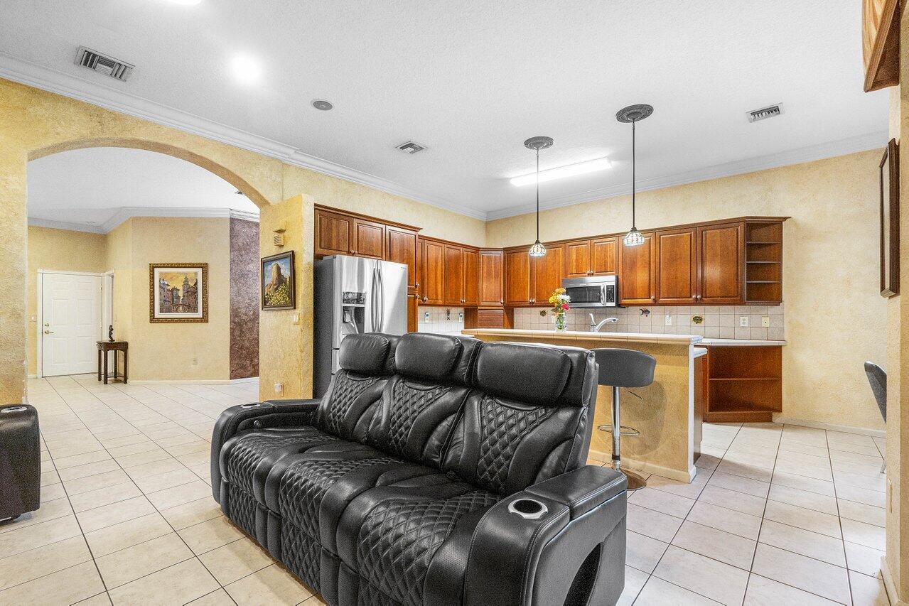 9034 Alexandra Circle Wellington, FL 33414 - Photo 14 of 39 014-9034AlexandraCircle-Wellington-FL-33