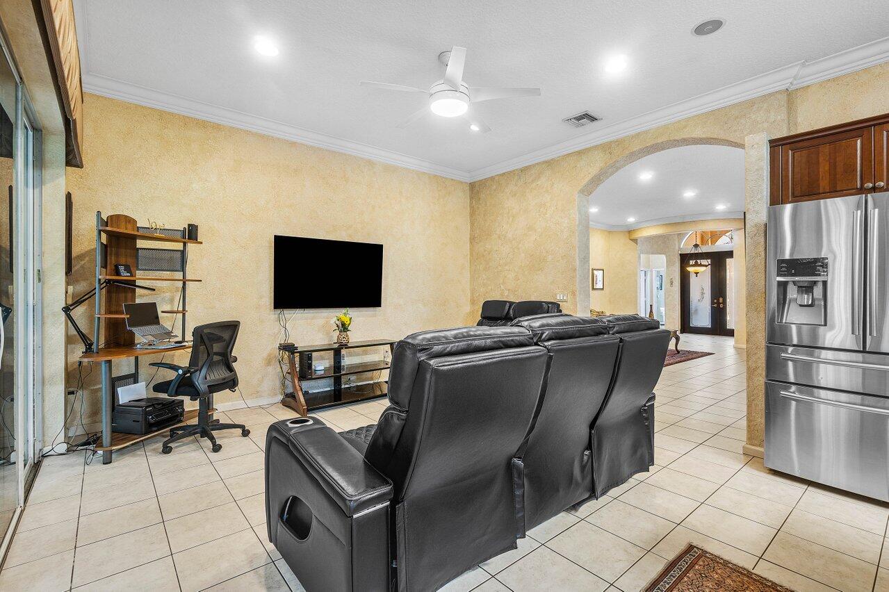 9034 Alexandra Circle Wellington, FL 33414 - Photo 15 of 39 015-9034AlexandraCircle-Wellington-FL-33