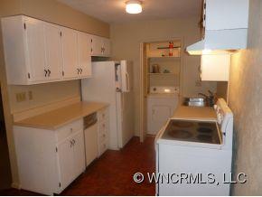 307 Shepard Square Brevard, NC 28712 - Photo 3 of 12 Gallery Image 3