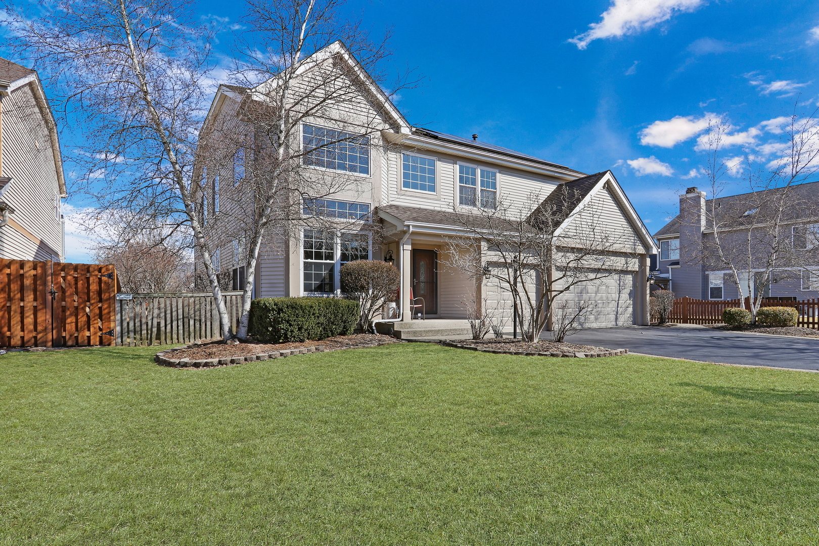 1135 Hadley Circle Gurnee, IL 60031 - Photo 51 of 60 a view of a house with a yard and sitting area