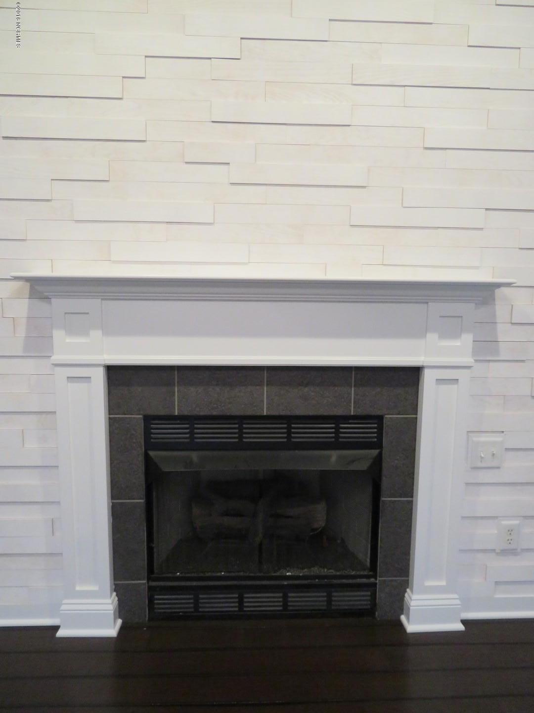 103 Conner Grant Road New Bern, NC 28562 - Photo 4 of 41 Gas Fireplace With Ship Lap
