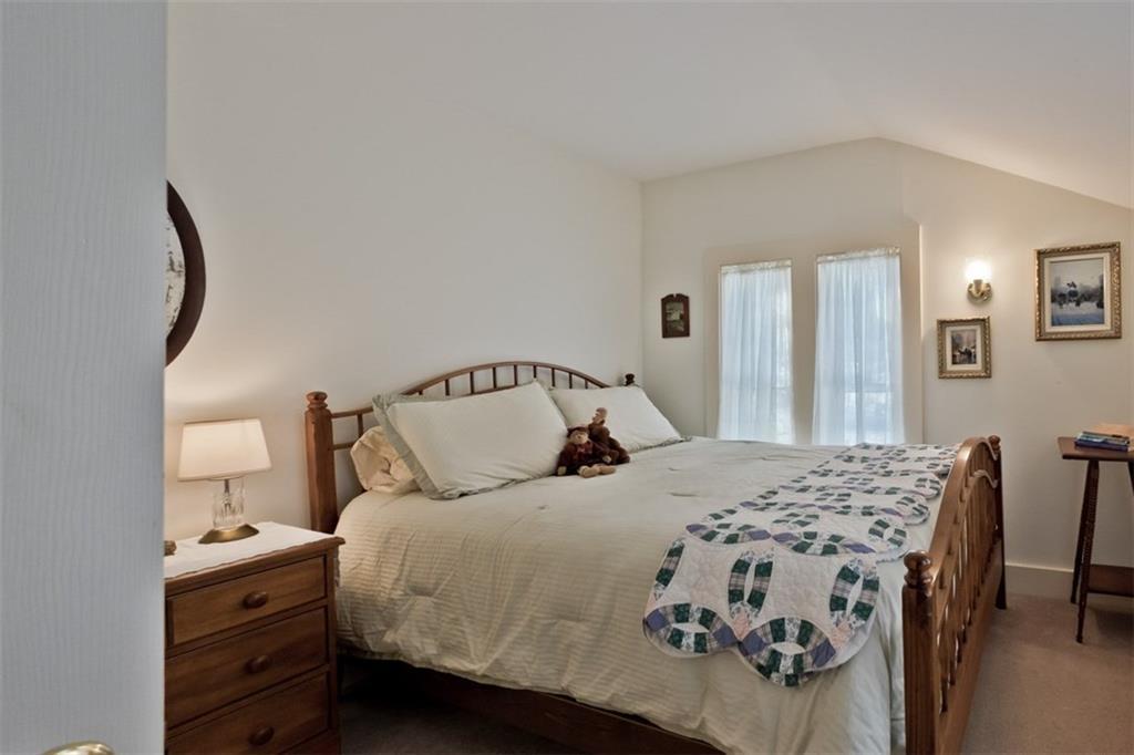147 Mountain Road Falmouth, ME 04105 - Photo 24 of 35 Bedroom 2
