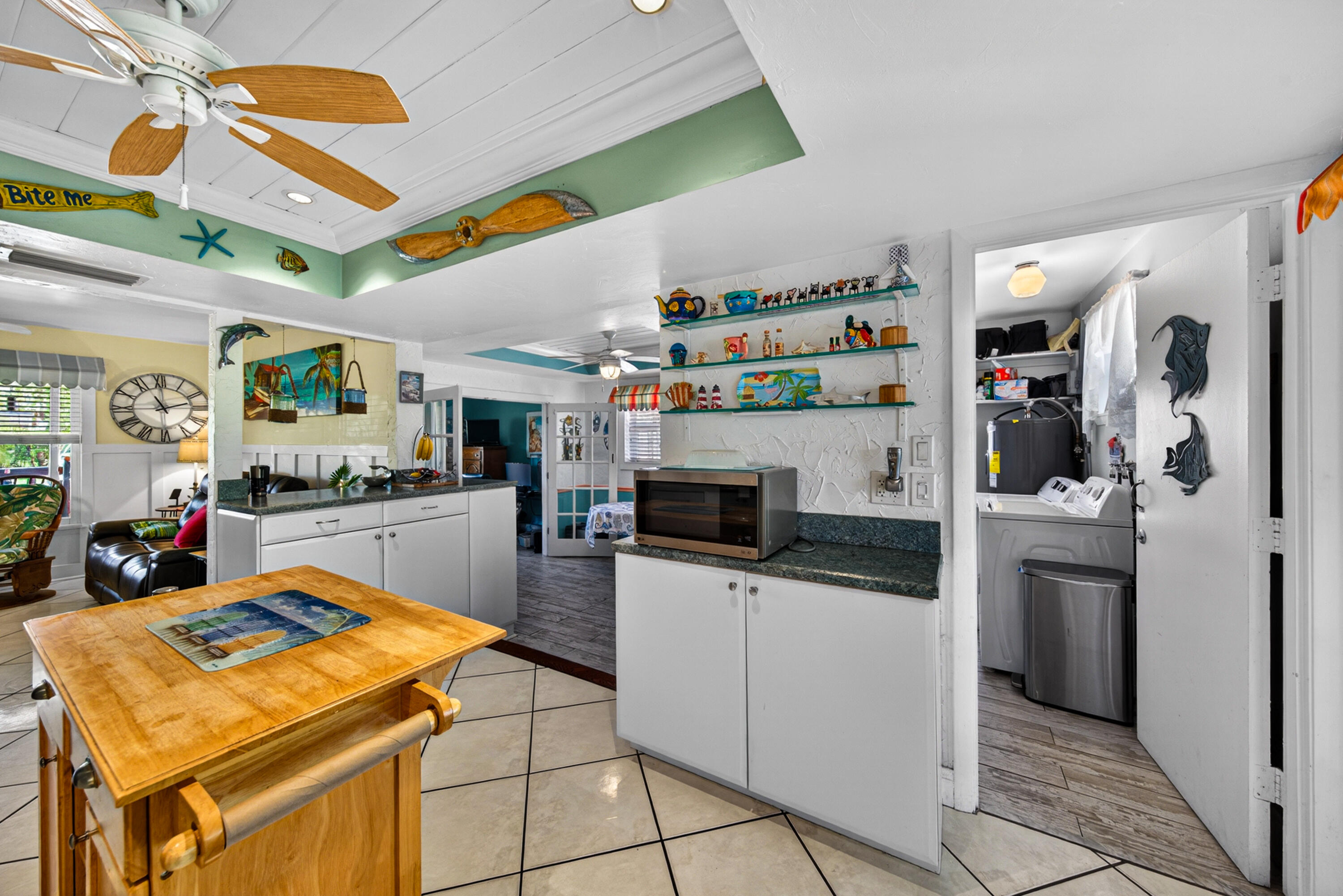 5135 Palm Ridge Boulevard Delray Beach, FL 33484 - Photo 18 of 50 Kitchen - 5