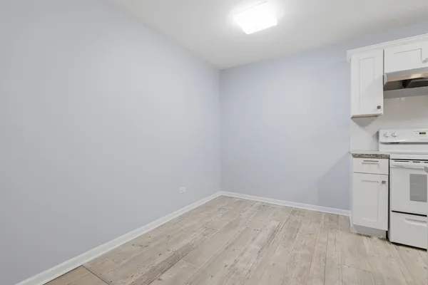 $150,000 | 621 South Virginia Road, Unit 107, Crystal Lake, IL 60014