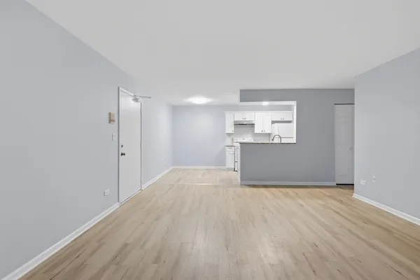 $150,000 | 621 South Virginia Road, Unit 107, Crystal Lake, IL 60014