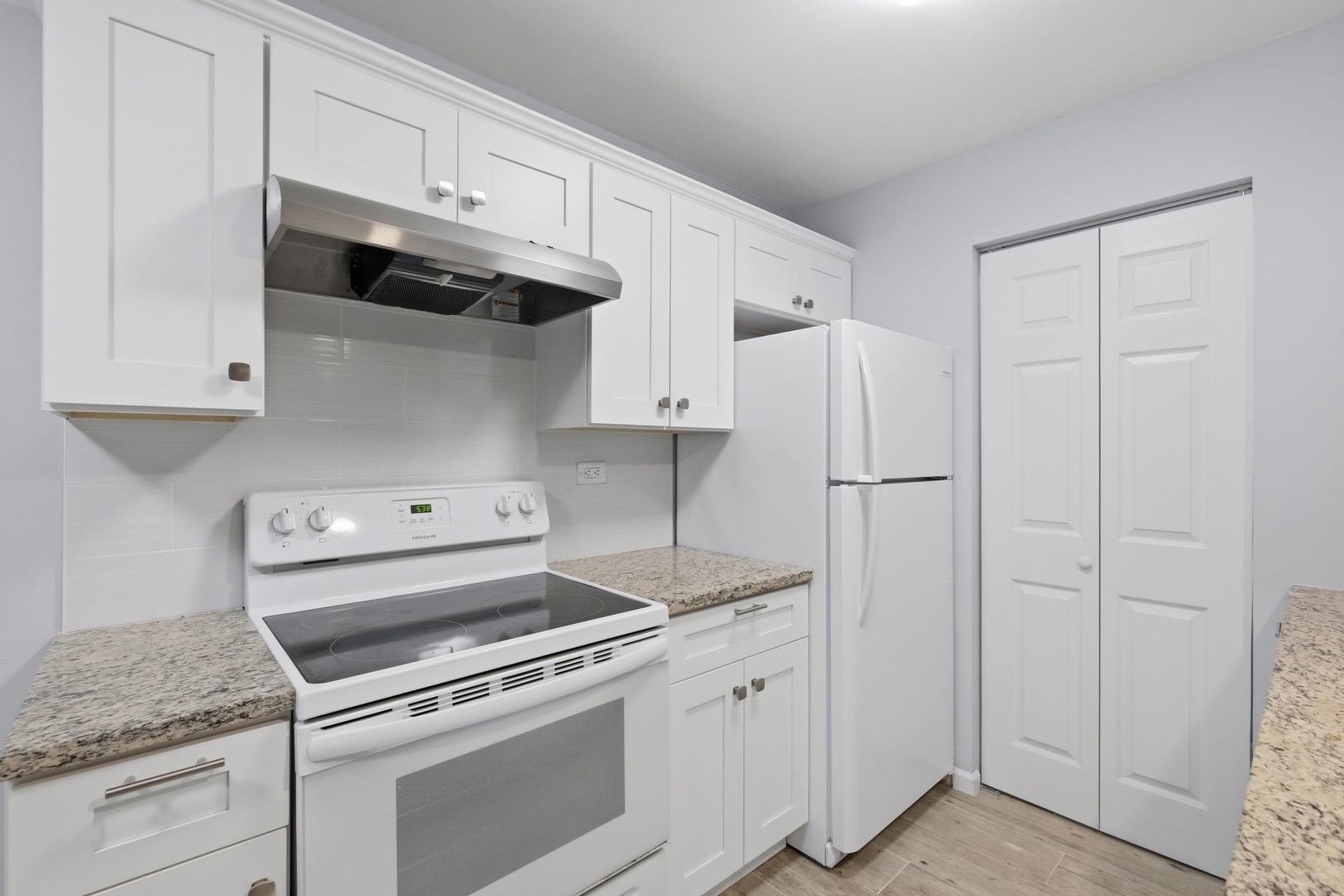 621 South Virginia Road, Unit 107 Crystal Lake, IL 60014 - Photo 9 of 24