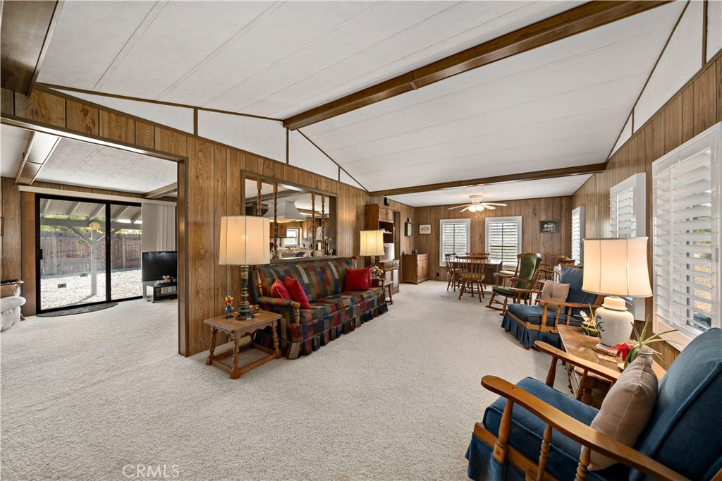 33950 Plowshare Road Wildomar, CA 92595 - Photo 14 of 62 a living room with furniture